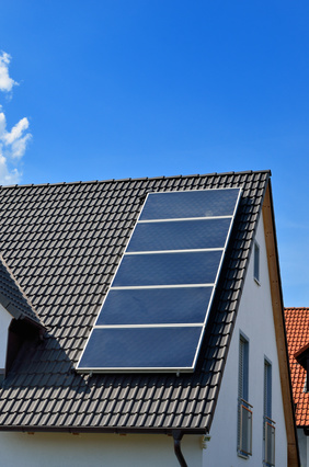 Warmwassererzeugung mit Sonnenenergie Solarheizung: Die Wärme der Sonne nutzen